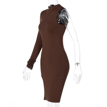 Carregar imagem no visualizador da galeria, One Shoulder Long Sleeve Split Slim Dress