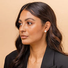 Carregar imagem no visualizador da galeria, Natural Freshwater Pearl Earrings True 925 Stirlingsley