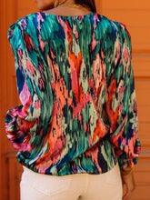 Carregar imagem no visualizador da galeria, Watercolor Printing V-neck Shirt Women