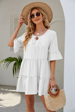 Carregar imagem no visualizador da galeria, Women's Fashionable Pleated Ruffled Short Sleeve Lace-up Dress