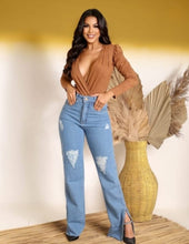 Carregar imagem no visualizador da galeria, Calça jeans em sarja rasgado