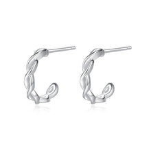 Carregar imagem no visualizador da galeria, S925 Silver Twisted Rope C-Shaped Stud Earrings

